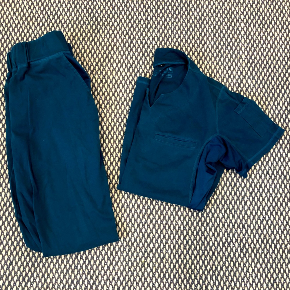 Benefit medical scrubs